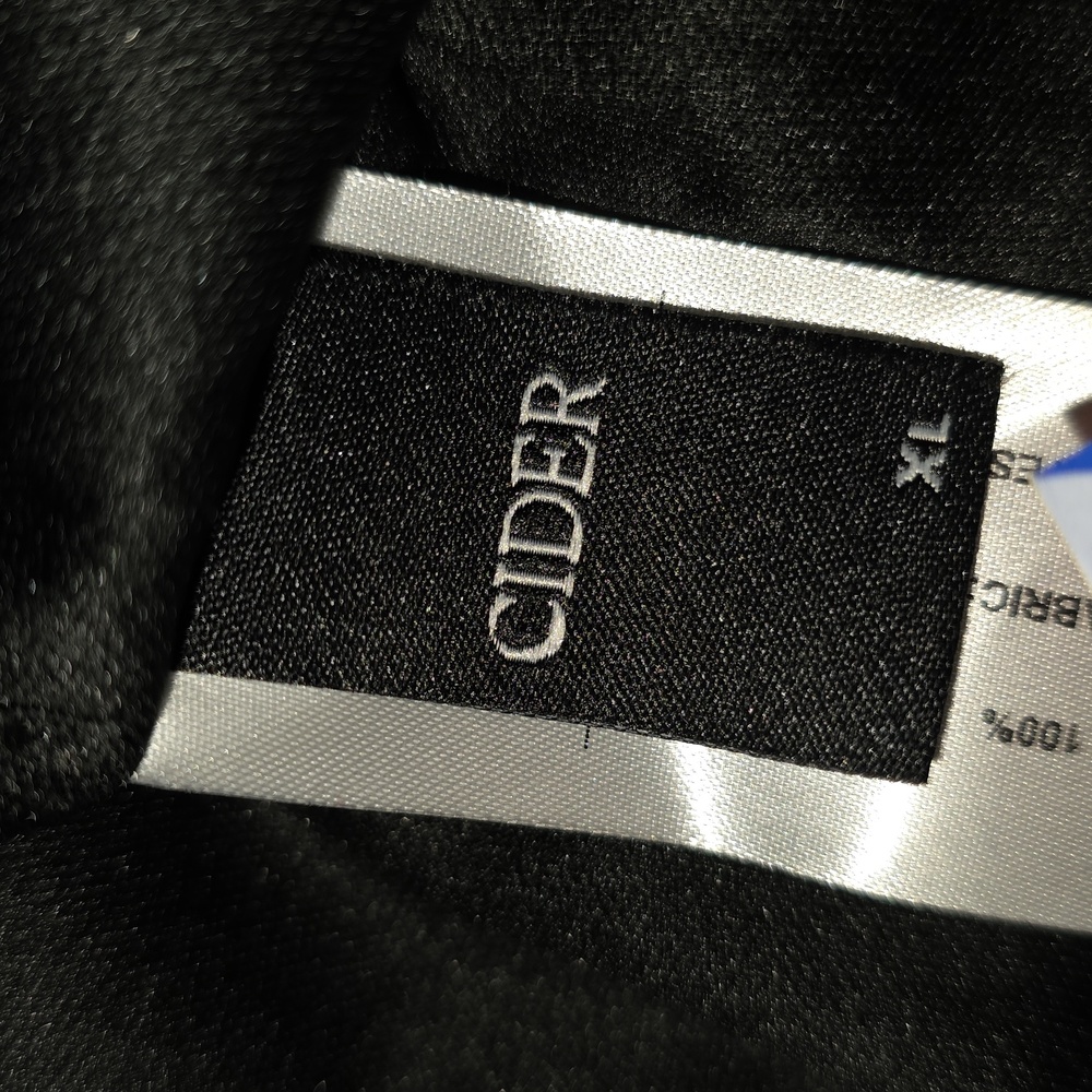 Cider Sequin Low Rise Contrasting Hem Mini Skirt - Picture 8 of 9